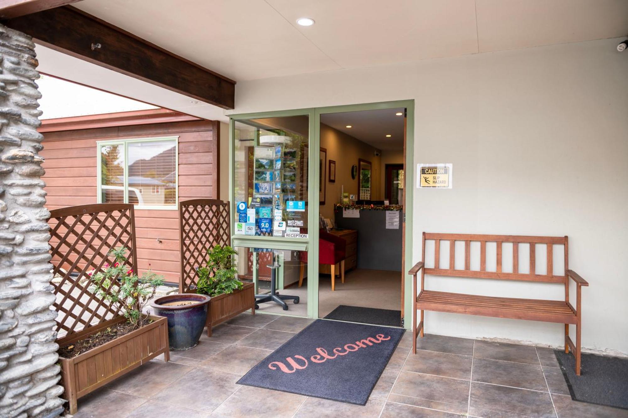 Punga Grove Franz Josef Exterior foto